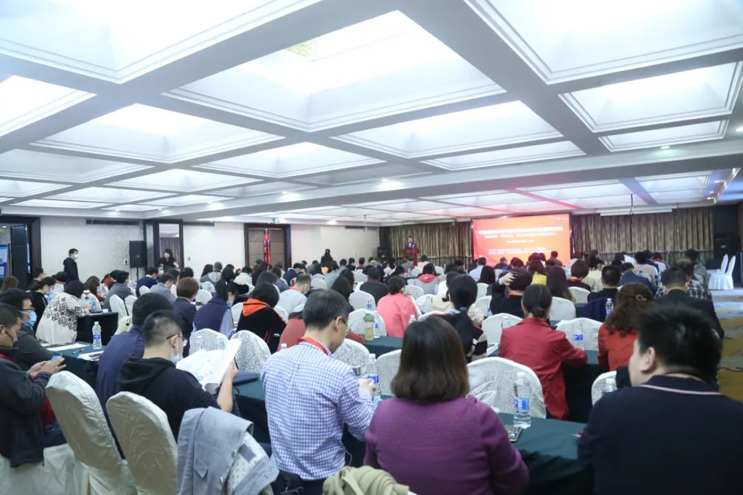 分析数字货币在教育领域的潜力：通过去中心化平台促进知识共享_货币数字化的发展前景_货币潜力共享数字化领域知识点