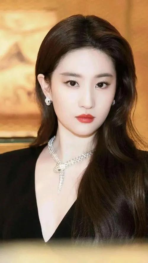 小仙女刘亦菲_刘亦菲仙女姐姐造型来袭_刘亦菲:银幕上的仙女