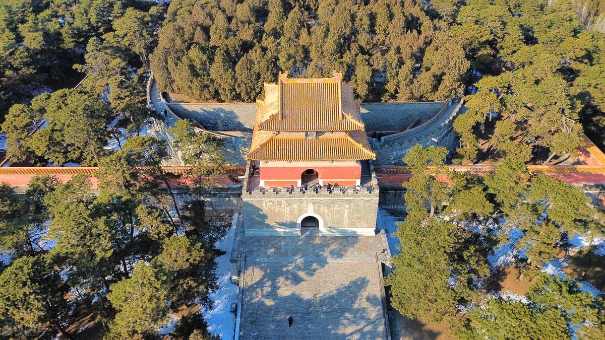 国宝档案秦始皇陵兵马俑_秦始皇陵墓秘密兵马俑图片_秦始皇的陵墓与兵马俑的秘密