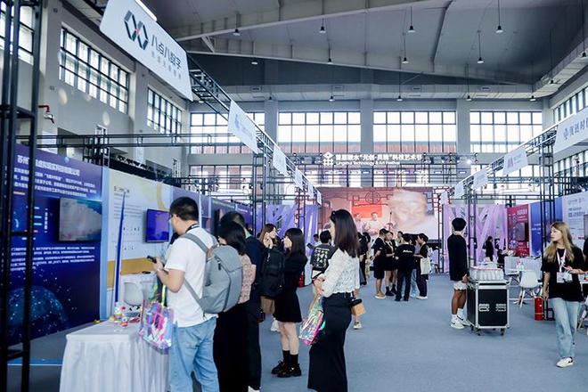 数字时代消费者的变化_数字艺术的新时代：NFT如何改变创作与消费的方式_消费时代艺术的作用