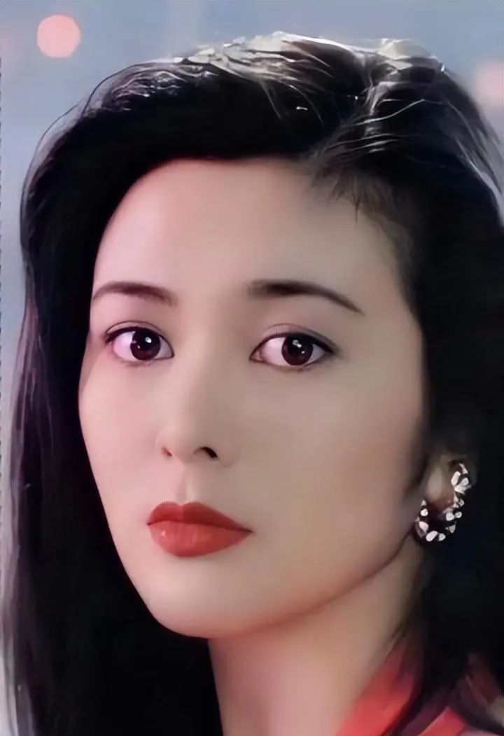 百度o2o转型挑战_关之琳的职业转型与新挑战_关之琳职业装