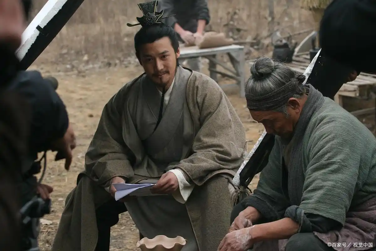 刘备在三国演义中的形象_刘备与三国演义中的形象分析_刘备三国演义形象分析中的人物