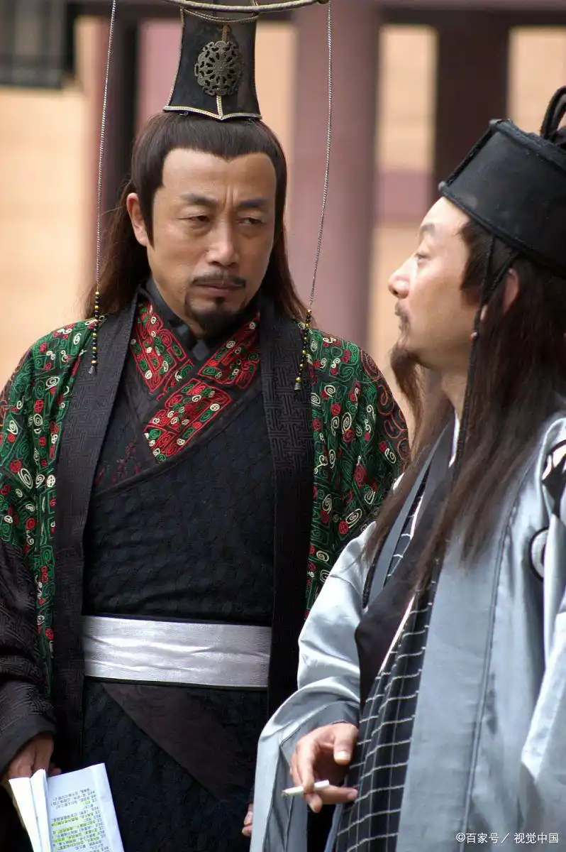 刘备三国演义形象分析中的人物_刘备与三国演义中的形象分析_刘备在三国演义中的形象