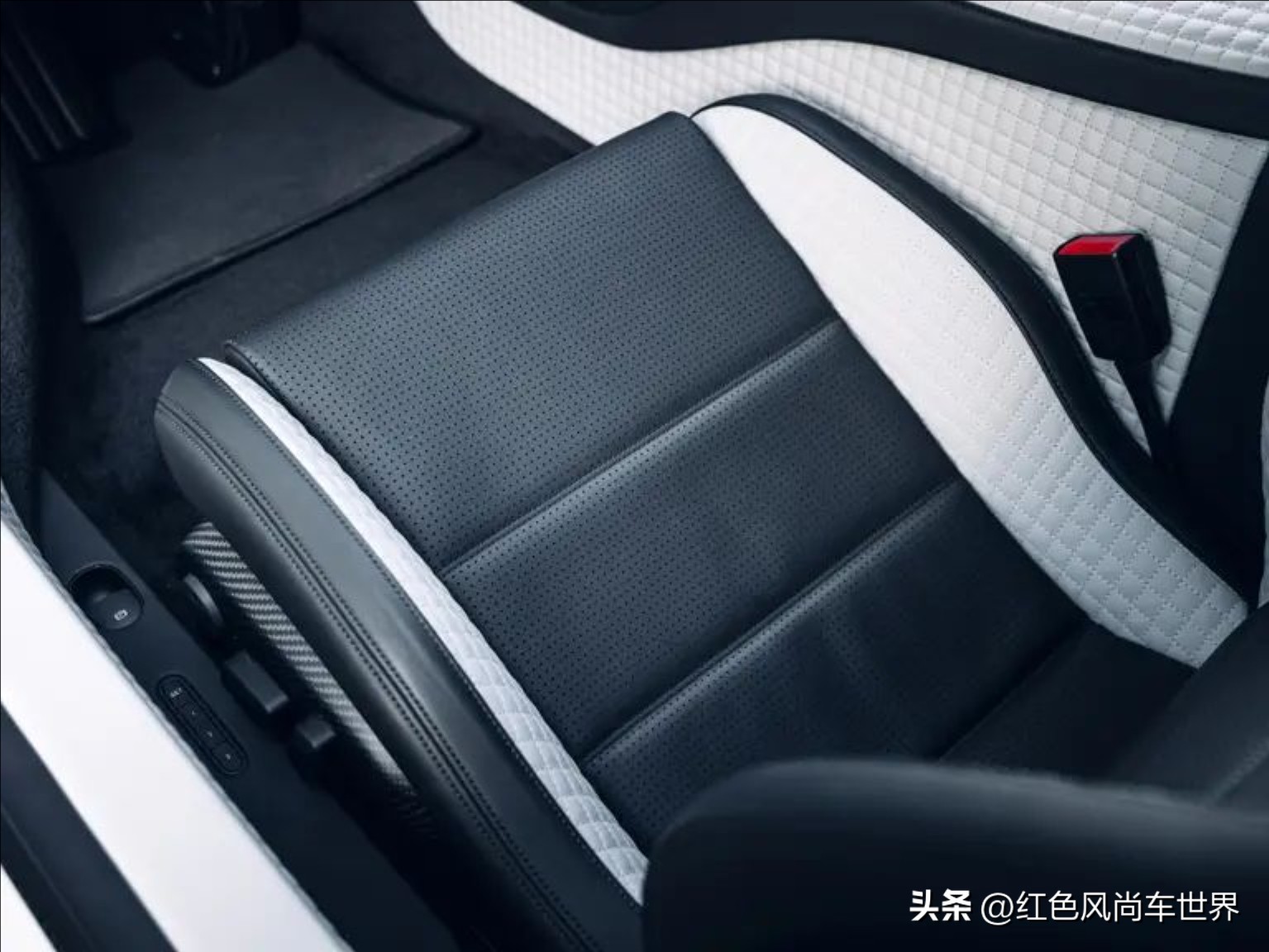 限量版布加迪车型及其独特魅力_布加迪最新款限量版_布加迪限量款跑车