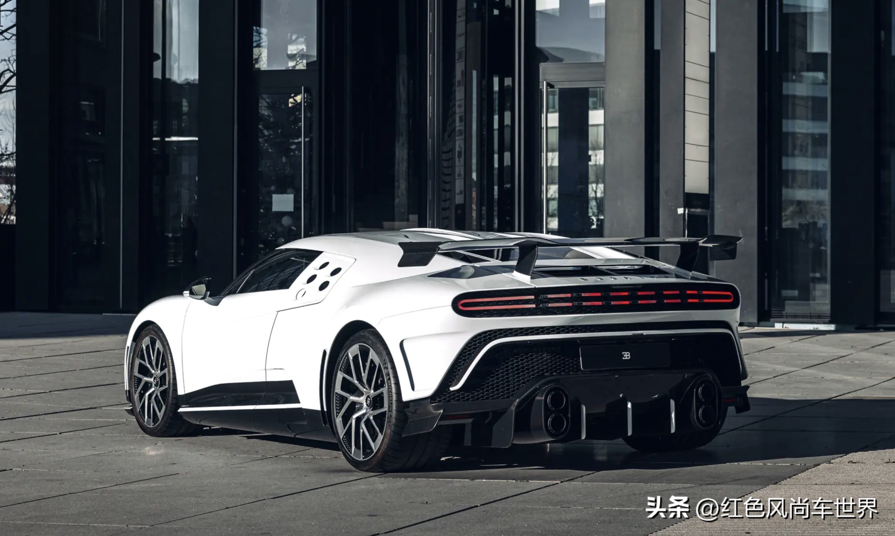 布加迪限量款跑车_限量版布加迪车型及其独特魅力_布加迪最新款限量版