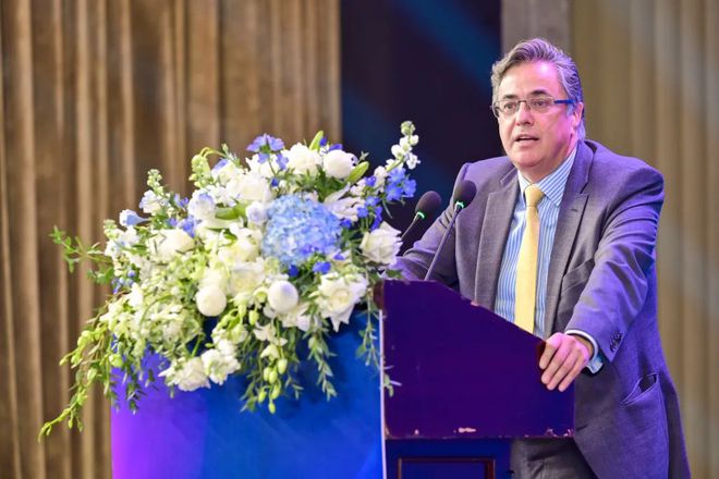 胡润如何推动商业文化的发展_胡润商业推动文化发展的意义_胡润商业推动文化发展的原因