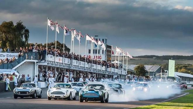 保时捷迷你suv_保时捷迷你跑车_保时捷的赛车文化与全球车迷的互动