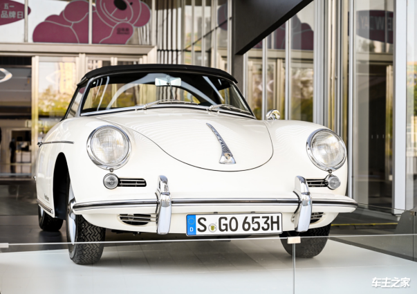 保时捷迷你跑车_保时捷迷你车型_保时捷的赛车文化与全球车迷的互动