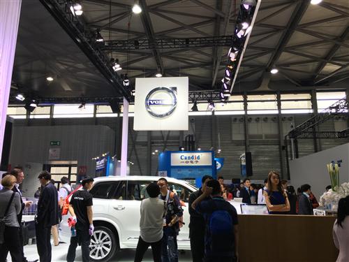 沃尔沃汽车科技日_沃尔沃的科技_如何利用沃尔沃的科技提升驾驶体验?