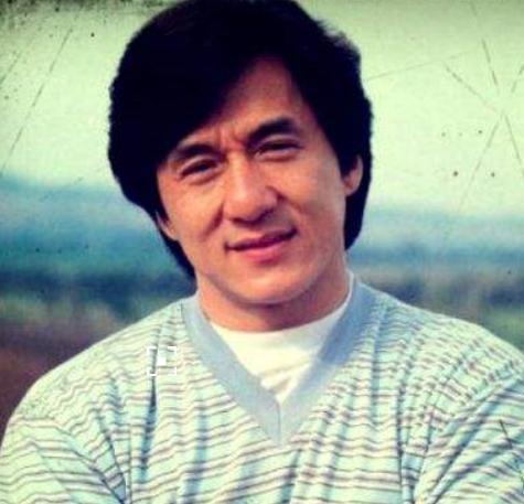 李小龙对比明星武打视频_李小龙与其他武打明星的对比_李小龙和谁比武过