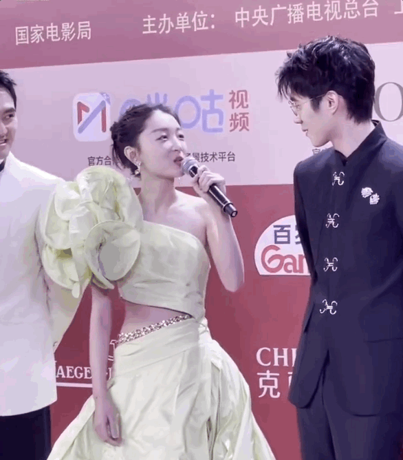 刘昊然周冬雨_刘昊然_刘昊然演的电影