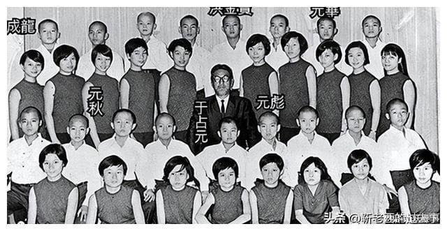 李小龙对比明星武打视频_李小龙和谁比武过_李小龙与其他武打明星的对比