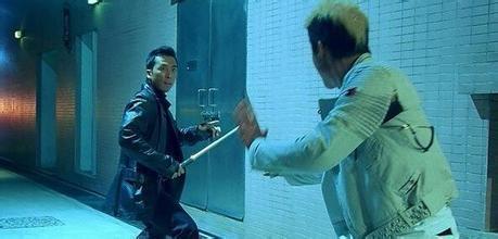 李小龙与其他武打明星的对比_李小龙的武打片都是真实的嘛_李小龙和谁比武过