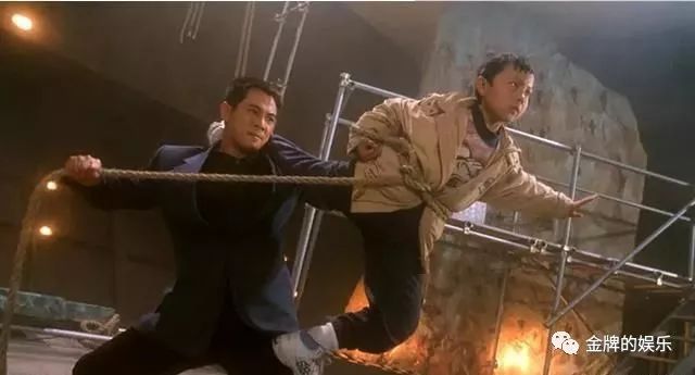 评价李连杰视频_反响李连杰影视观众评价的电影_李连杰的影视评价与观众反响