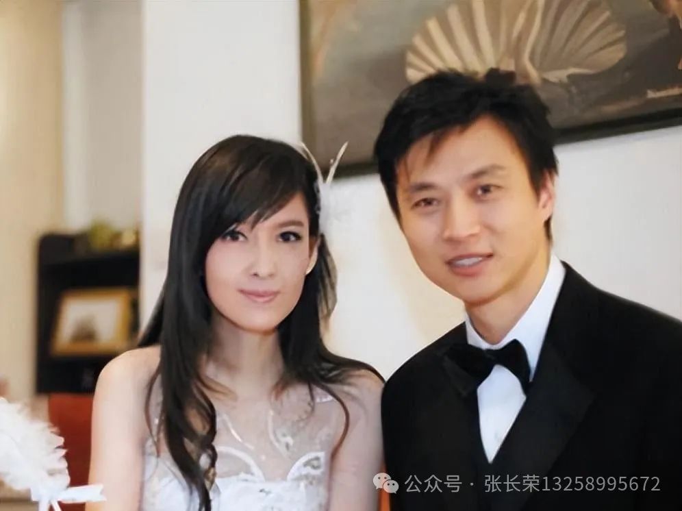 周慧敏的幽默魅力与生活智慧_歌裴木你的魅力来自幽默_周慧敏生活图片大全