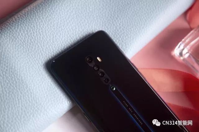 oppo拍照功能怎么用_OPPO Reno系列:拍照功能解析与评测_oppo手机的拍照功能