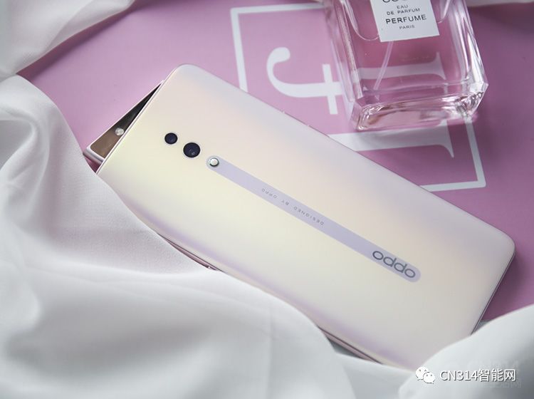 oppo手机的拍照功能_OPPO Reno系列:拍照功能解析与评测_oppo拍照功能