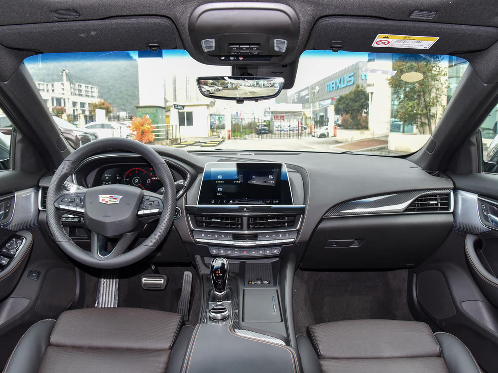 凯迪拉克的竞品_凯迪拉克与竞争品牌的独特优势_凯迪拉克的竞争品牌