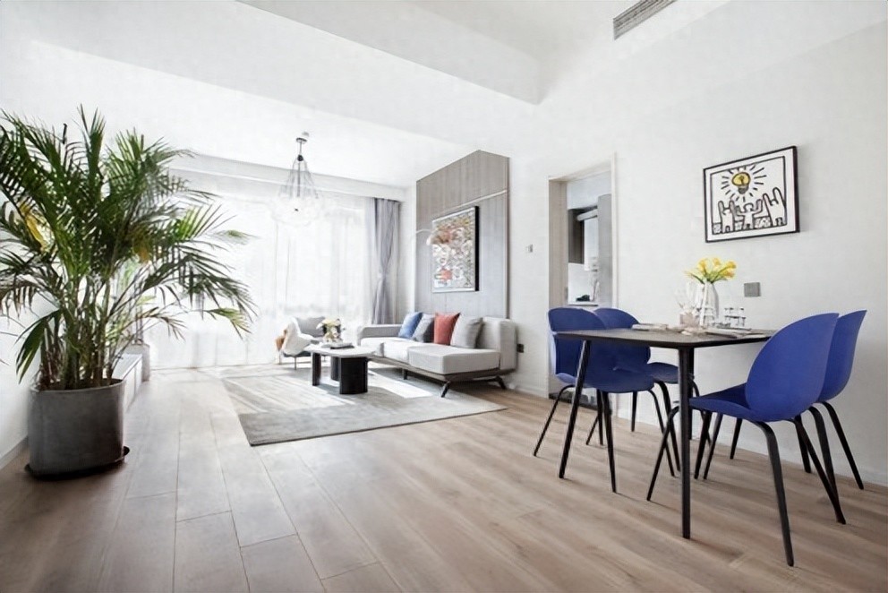 智能家居，让生活更加轻松自如_自如家服平台_自如智能家居