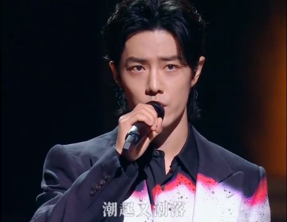 华晨宇潮盛典_华晨宇潮音发布会2019_华晨宇向经典歌曲致敬，引发新一轮热潮