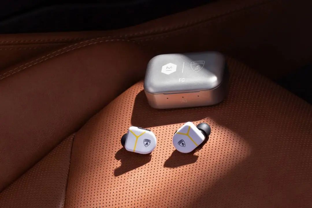 兰博基尼战机灵感_兰博基尼设计元素_兰博基尼的设计灵感：从自然到科技