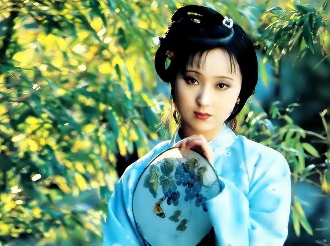 回顾影视经典作品朱琳简介_回顾影视经典作品朱琳在线观看_朱琳与经典影视作品的回顾