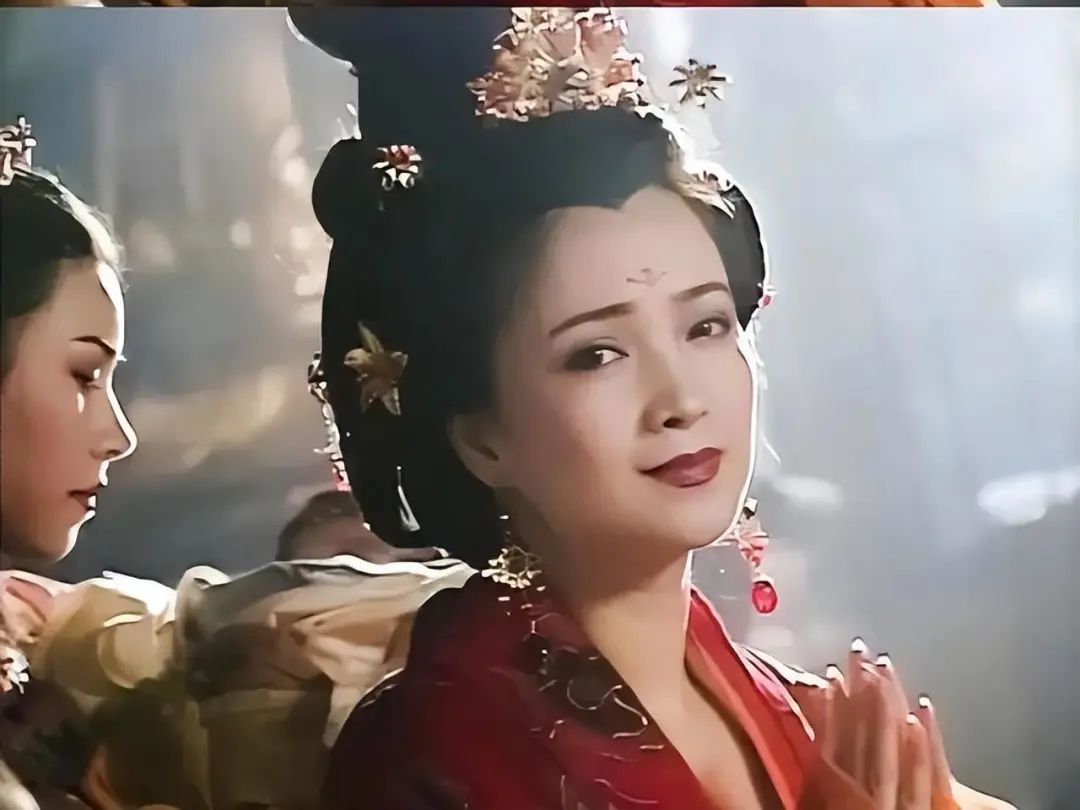 回顾影视经典作品朱琳在线观看_回顾影视经典作品朱琳简介_朱琳与经典影视作品的回顾