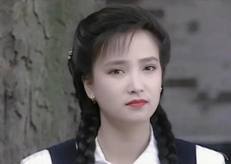 回顾影视经典作品朱琳简介_回顾影视经典作品朱琳在线观看_朱琳与经典影视作品的回顾