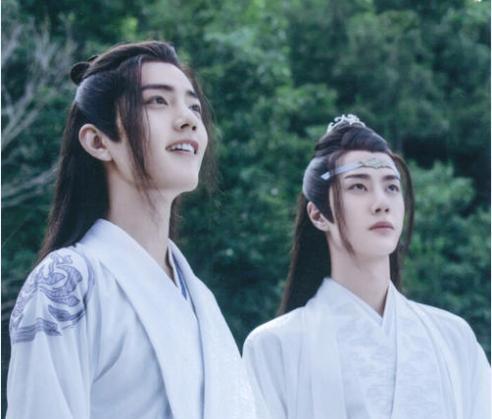 播放李易峰出演的_李易峰演绎经历_李易峰的演出早已成为经典,观众难忘