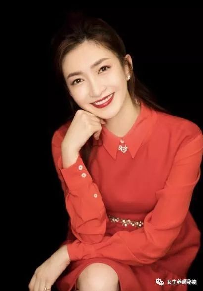 成龙与女演员的荧幕搭档_成龙搭档荧幕演员女演员是谁_成龙的搭档女演员