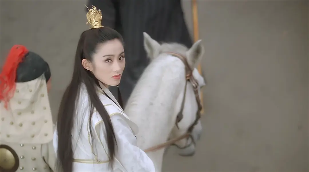 成龙搭档荧幕演员女演员是谁_成龙搭配过的女演员_成龙与女演员的荧幕搭档