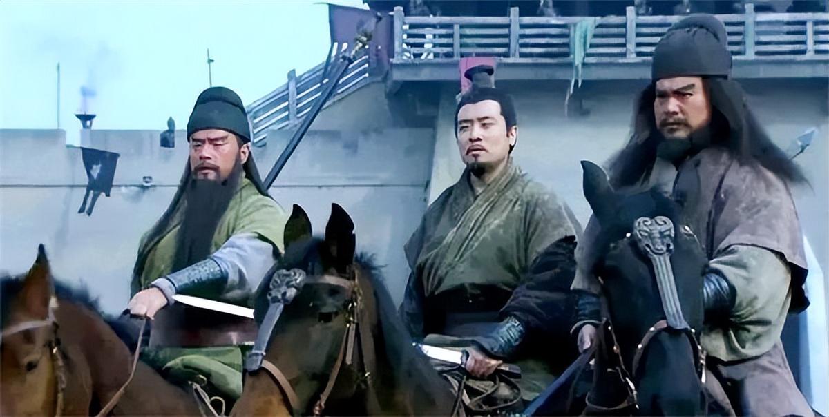 刘备的智慧与政治手腕_刘备手劲_刘备智谋