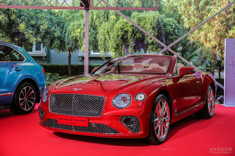 豪华宾利细节探索体验视频_探索宾利豪华体验的每一个细节_豪华宾利细节探索体验怎么样