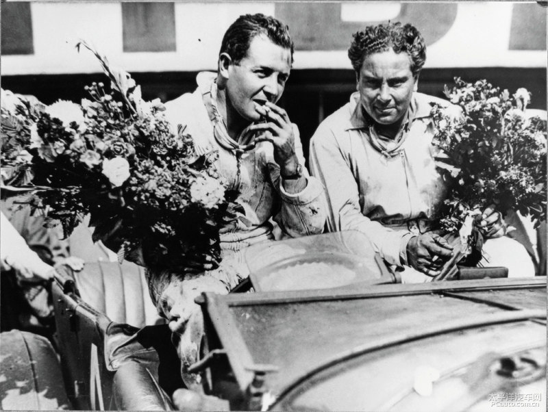 豪华宾利细节探索体验视频_豪华宾利细节探索体验怎么样_探索宾利豪华体验的每一个细节