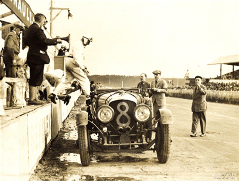 探索宾利豪华体验的每一个细节_豪华宾利细节探索体验怎么样_豪华宾利细节探索体验视频