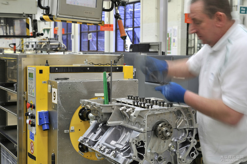 探索宾利豪华体验的每一个细节_豪华宾利细节探索体验视频_豪华宾利细节探索体验怎么样