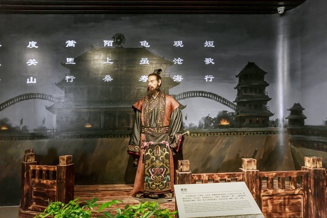 刘备的智慧与政治手腕_刘备智谋_刘备的智慧