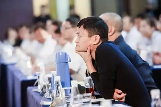 马云对阿里巴巴的愿景_马云对阿里巴巴的企业文化影响_阿里巴巴的社会影响与马云的愿景