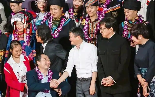 马云对阿里巴巴的企业文化影响_阿里巴巴的社会影响与马云的愿景_马云对阿里巴巴的愿景