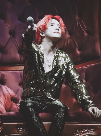 薛之谦参与的群星演唱会,气氛热烈_薛之谦音乐节乐队_薛之谦乐队节目