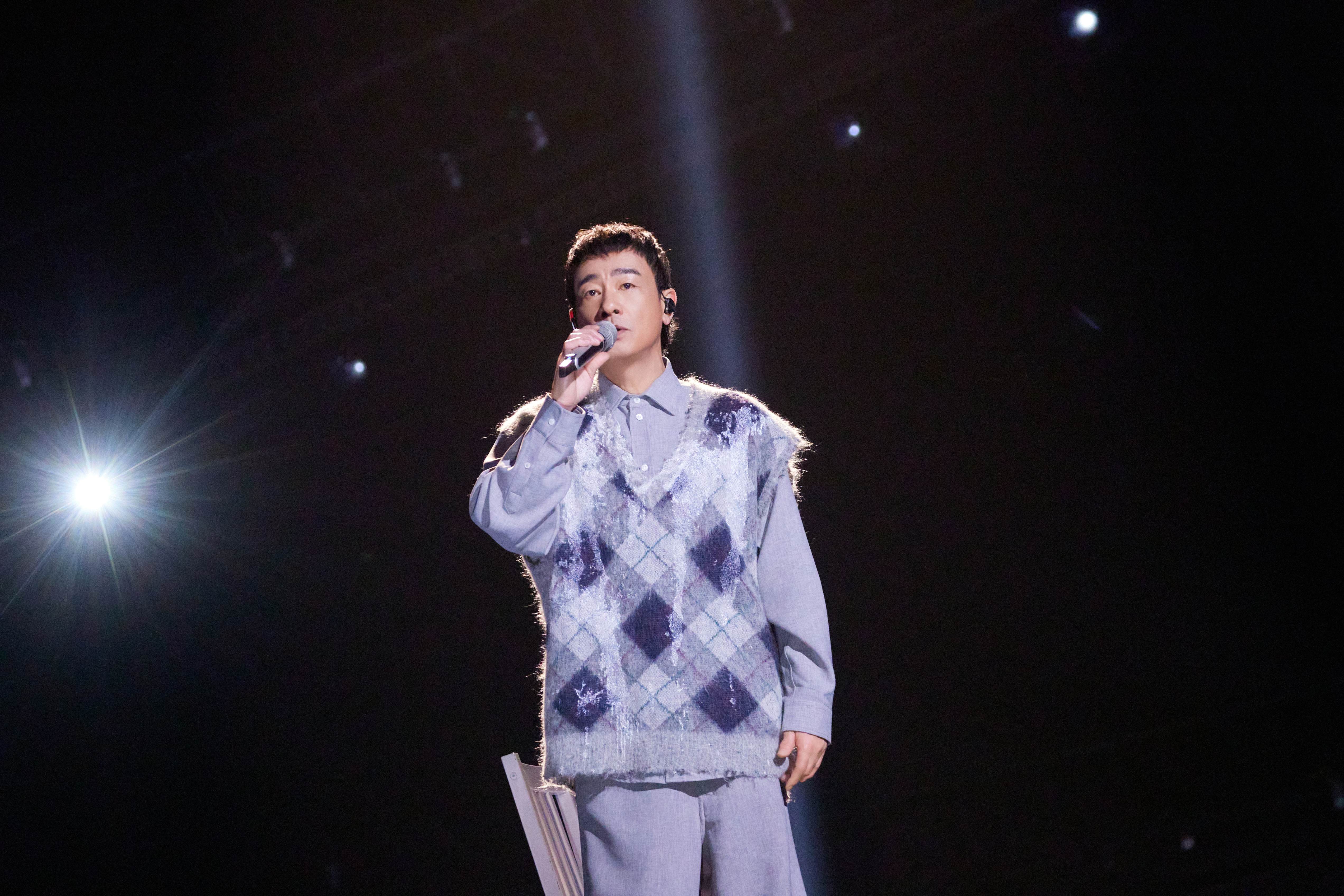 欧美怀旧经典歌曲_李宇春的经典歌曲再度翻唱，引发怀旧热潮_李宇春经典歌曲