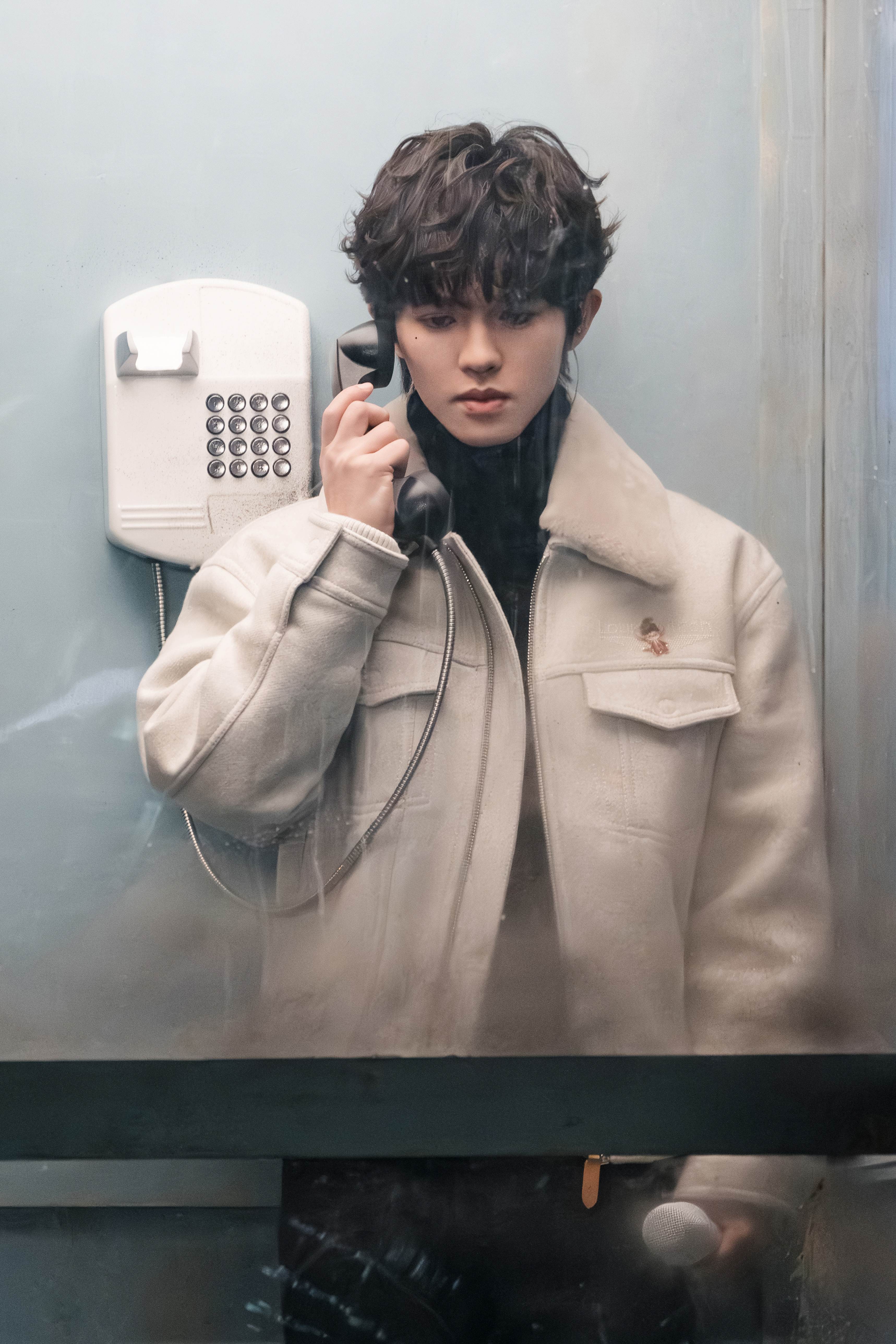 李宇春经典歌曲_欧美怀旧经典歌曲_李宇春的经典歌曲再度翻唱，引发怀旧热潮