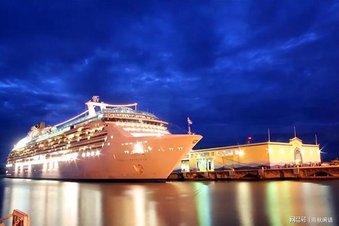 李嘉诚思考失败_李嘉诚与未来市场的前瞻性思考_李嘉诚90%时间思考未来