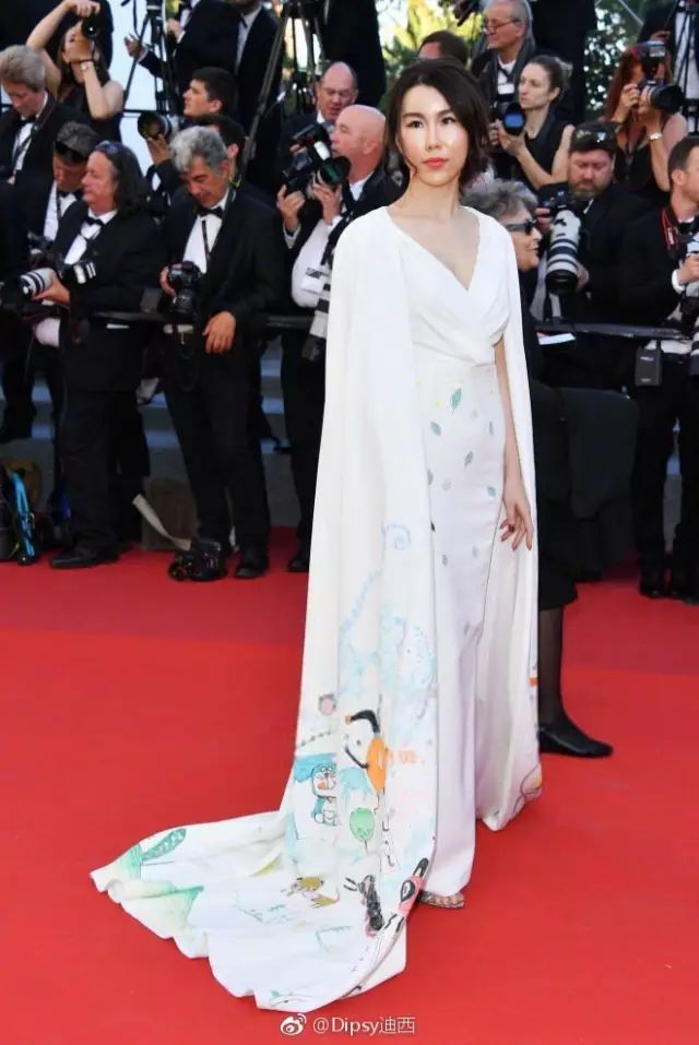 金巧巧经纪公司_金巧巧娱乐圈老板娘_金巧巧的明星品牌与商业合作