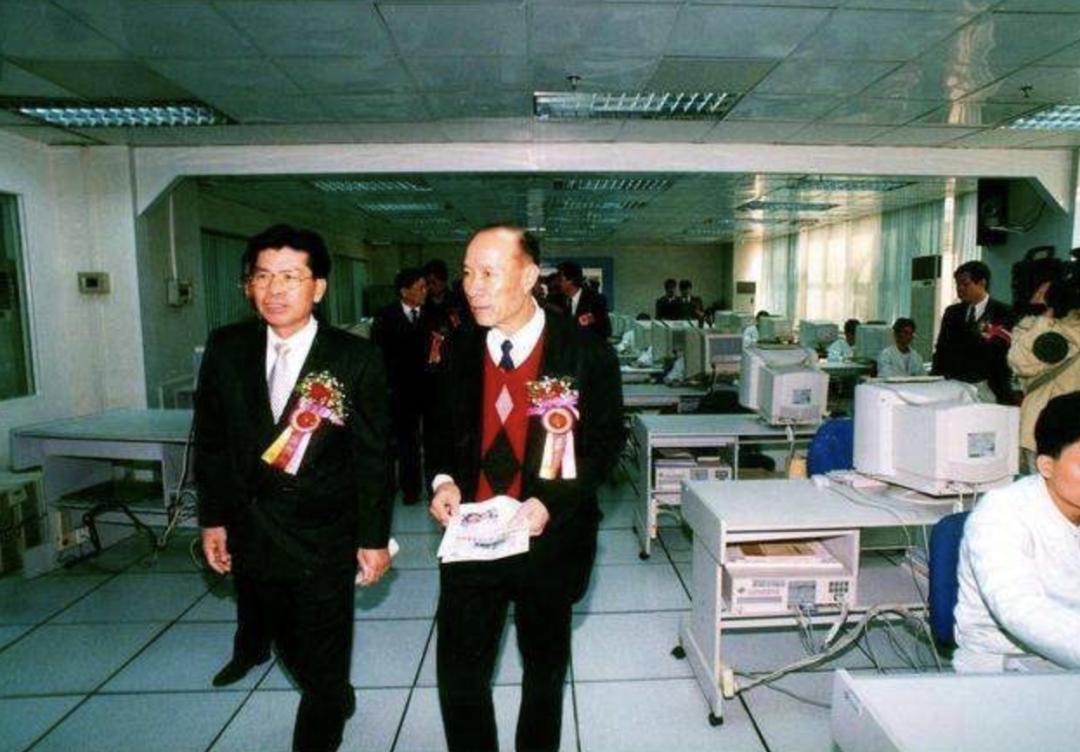 何享健与智能家居的未来_未来智能家居视频_智能家居未来畅想