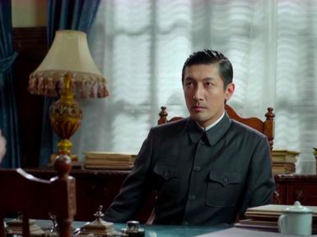 李易峰演技也有提升_李易峰演技长进_李易峰在新剧中挑战反派角色,演技受赞