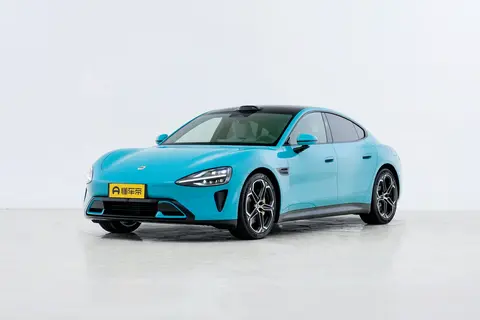 轿车中的小米_小米汽车的性能表现让人刮目相看_怎么让小米5s性能全开