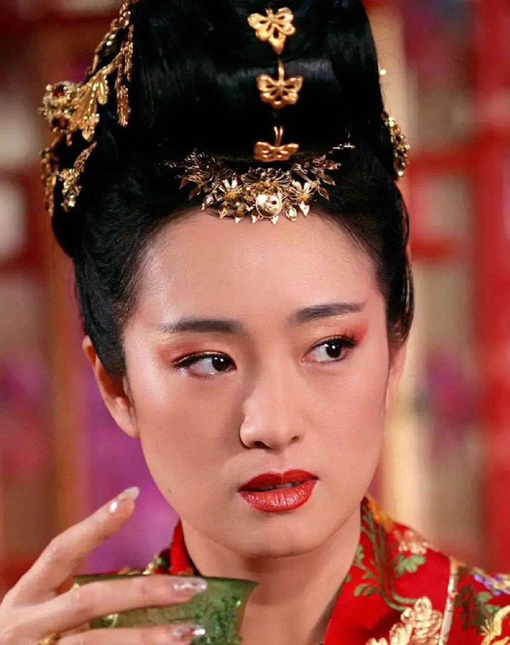 巩俐的跨文化表现与交流_巩俐活动视频_巩俐怎么走向国际的