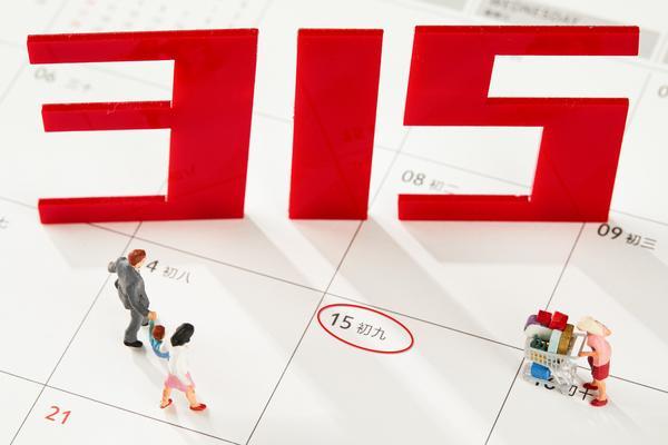 《社群运营手册：打造高效活跃的团队互动平台》 图1