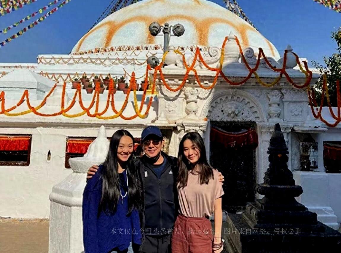 李连杰家庭幸福生活在线观看_李连杰一家四口幸福的生活_李连杰的幸福家庭生活